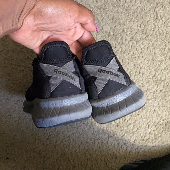 Work shoes - Picture 2 of 3